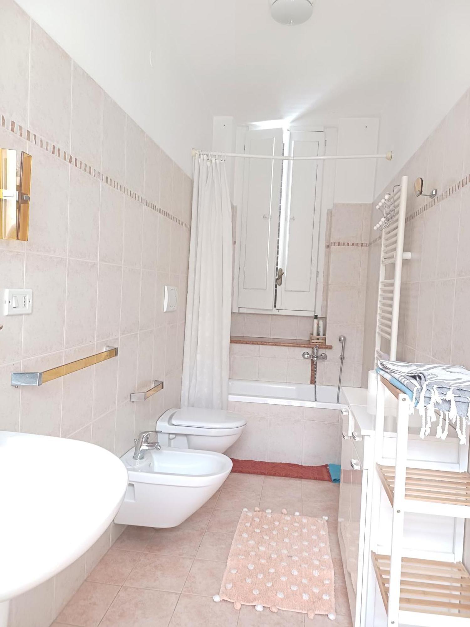 Casa Belvedere Полиняно а Маре Екстериор снимка